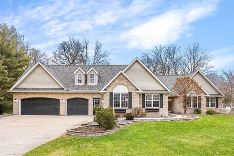 1360 Mount Zion Rd, Eureka, IL 61530