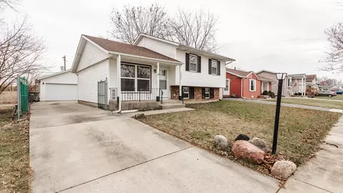 16201 Haven Ave, Orland Hills, IL 60487