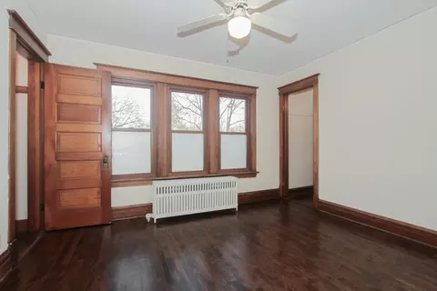 1393 E Walnut Ave, Des Plaines, IL 60016 photo 11