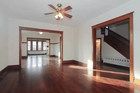 1393 E Walnut Ave, Des Plaines, IL 60016 photo 5