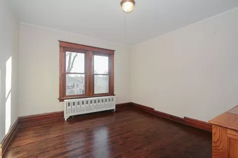 1393 E Walnut Ave, Des Plaines, IL 60016 photo 12