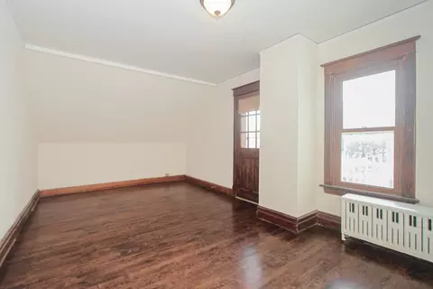 1393 E Walnut Ave, Des Plaines, IL 60016 photo 13
