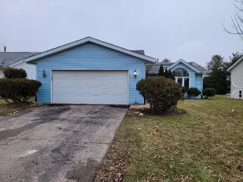 960 S Trainer Rd, Rockford, IL 61108