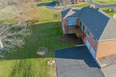 3 Spring Creek Dr, Spring Valley, IL 61362 photo 6