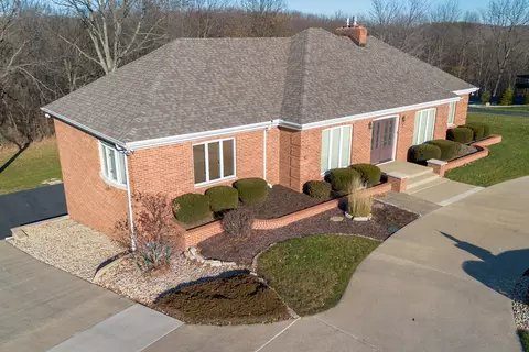 3 Spring Creek Dr, Spring Valley, IL 61362 photo 3
