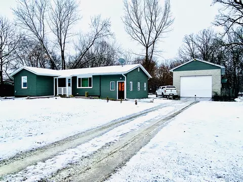 1920 W 235th St, Steger, IL 60475