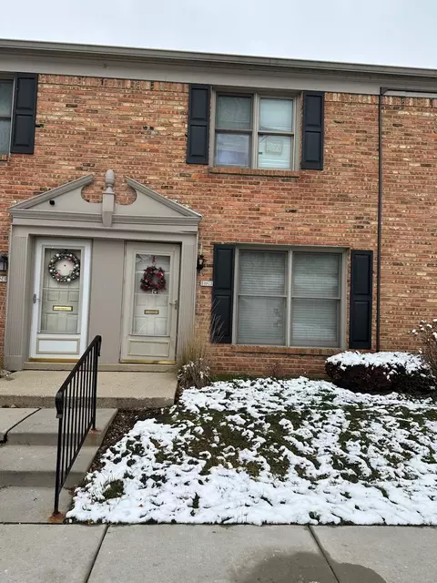 1720 Sussex Walk, Hoffman Estates, IL 60169