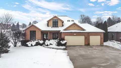 25055 W Nicklaus Way, Antioch, IL 60002