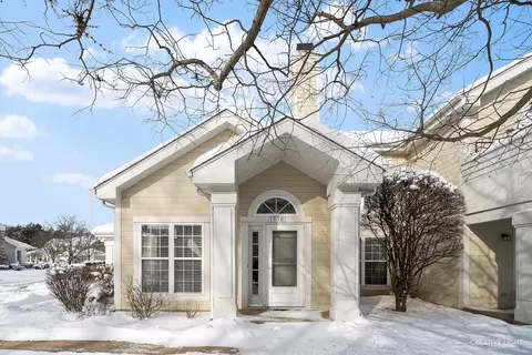 1326 Clybourne St, Batavia, IL 60510
