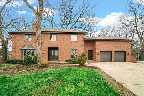 2125 Neff Ct, Lisle, IL 60532