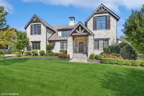 4429 Downers Dr, Downers Grove, IL 60515