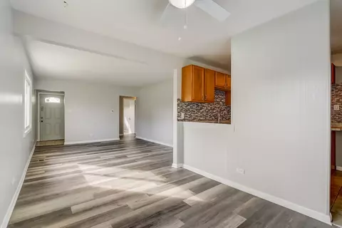 1180 Ash Rd, Hoffman Estates, IL 60169 photo 9