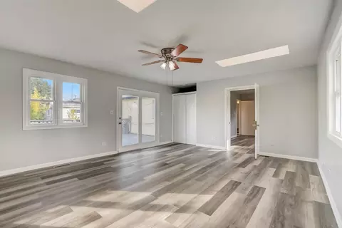 1180 Ash Rd, Hoffman Estates, IL 60169 photo 18