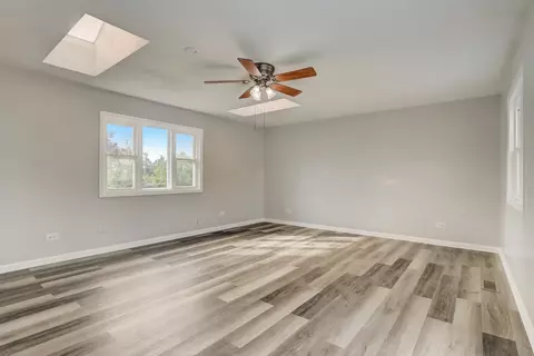 1180 Ash Rd, Hoffman Estates, IL 60169 photo 24