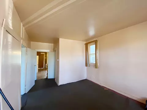319 E 119th St, Chicago, IL 60628 photo 4