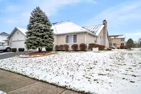 18206 Pheasant Lake Dr, Tinley Park, IL 60487
