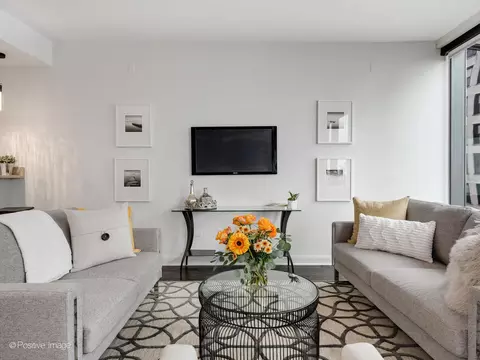 Living - 60 E Monroe St #1708, Chicago, IL 60603 photo 2 of 3