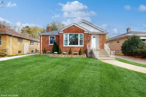 1913 Downing Ave, Westchester, IL 60154