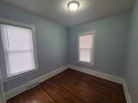 655 Abe St, Joliet, IL 60432 photo 7