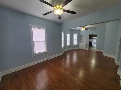 655 Abe St, Joliet, IL 60432 photo 4