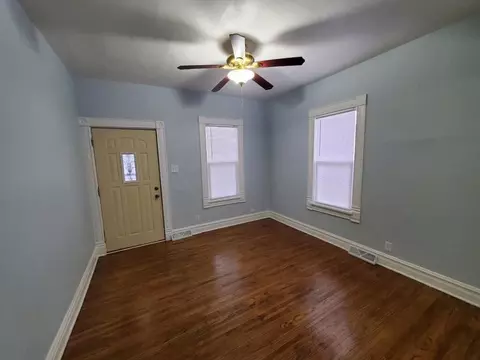 655 Abe St, Joliet, IL 60432 photo 3