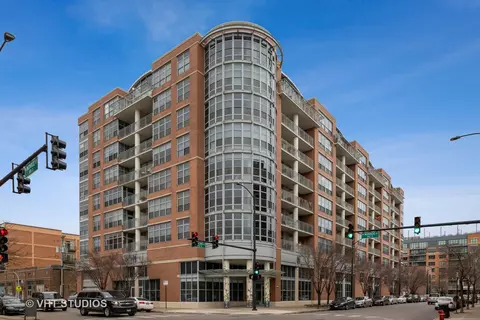 1200 W Monroe St #418, Chicago, IL 60607