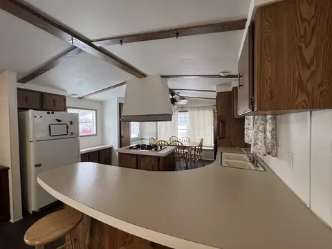 87 Forest View Dr, Genoa, IL 60135 photo 5