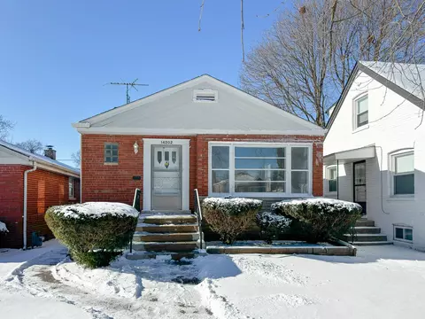 14202 S Dearborn St, Riverdale, IL 60827