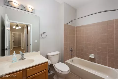 1630 Captiva Dr, Aurora, IL 60504 photo 10