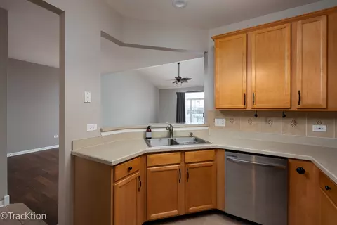 1630 Captiva Dr, Aurora, IL 60504 photo 5