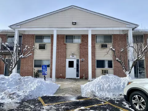 706 Marilyn Ave #203, Glendale Heights, IL 60139