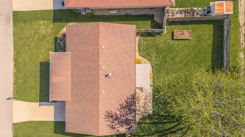 Exterior - 18 Cedar Ct, Bloomington, IL 61701 photo 11 of 13