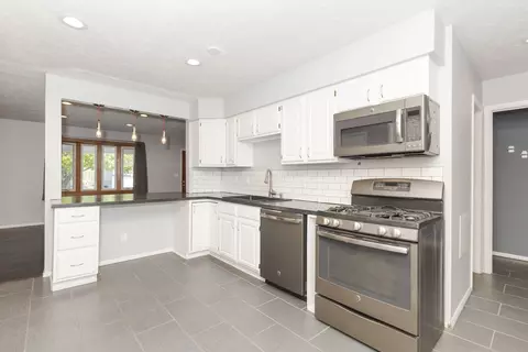 Kitchen - 18 Cedar Ct, Bloomington, IL 61701 photo 6 of 6