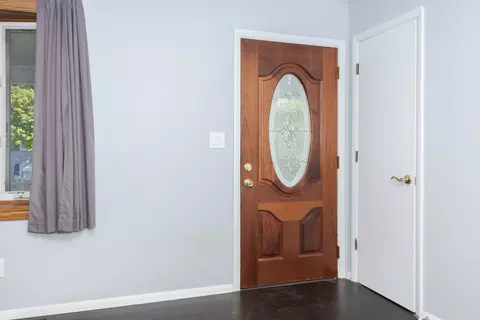 Entry Way - 18 Cedar Ct, Bloomington, IL 61701 photo 1 of 1