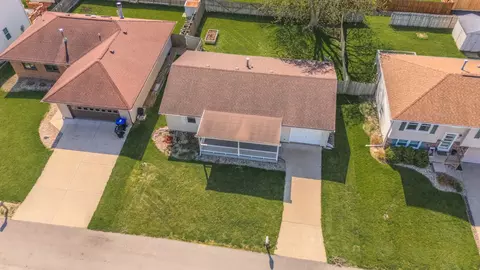View/Area - 18 Cedar Ct, Bloomington, IL 61701 photo 2 of 3