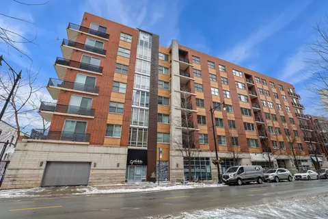 873 N Larrabee St #306, Chicago, IL 60610