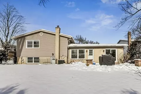 715 W Hackberry Dr, Arlington Heights, IL 60004 photo 28