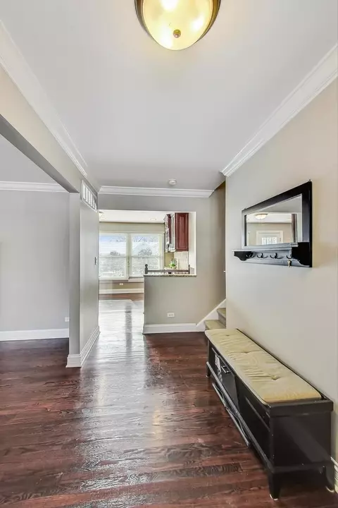 715 W Hackberry Dr, Arlington Heights, IL 60004 photo 3