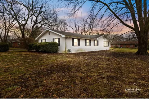8 Charlton Dr, Kankakee, IL 60901 photo 21