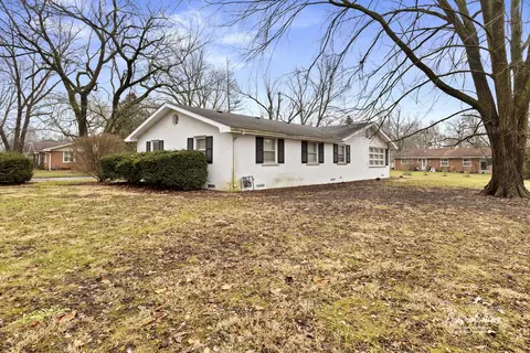 8 Charlton Dr, Kankakee, IL 60901 photo 19