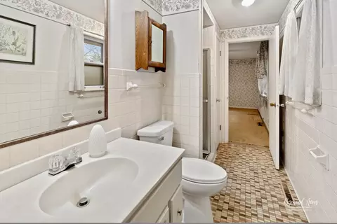 8 Charlton Dr, Kankakee, IL 60901 photo 15