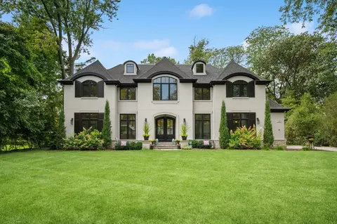 1340 Buttonwood Ln, Glenview, IL 60025