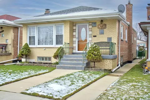 5030 S Knox Ave, Chicago, IL 60632