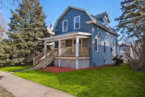 742 N Lombard Ave, Oak Park, IL 60302