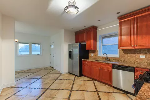 517 E 89th St, Chicago, IL 60619 photo 10