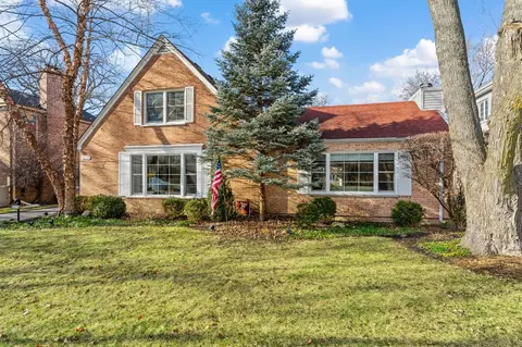6632 N Kilbourn Ave, Lincolnwood, IL 60712