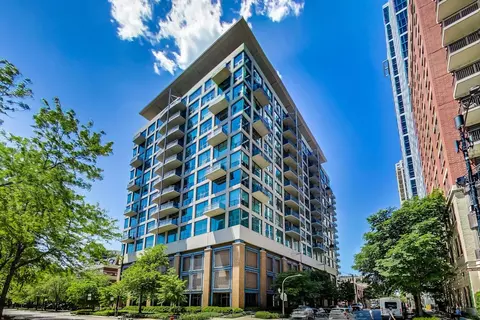 125 E 13th St #508, Chicago, IL 60605