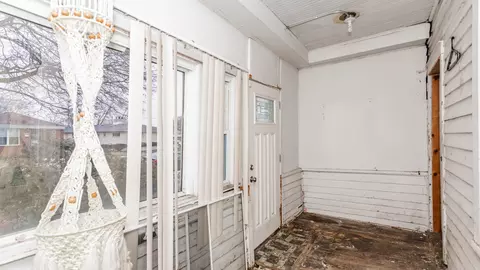9811 S Carpenter St, Chicago, IL 60643 photo 7
