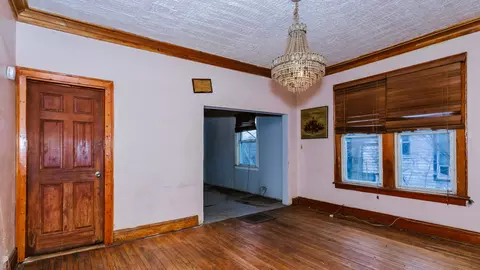 9811 S Carpenter St, Chicago, IL 60643 photo 11