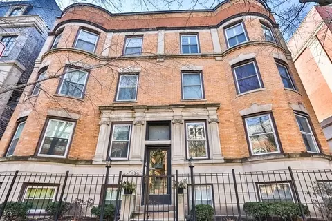 2026 N Howe St #1, Chicago, IL 60614
